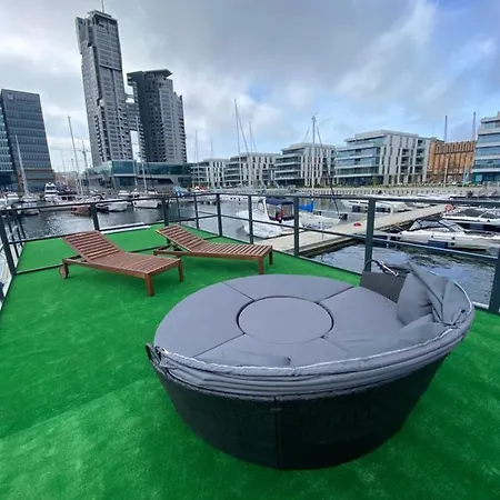 Lejlighed Houseboat Seafront *